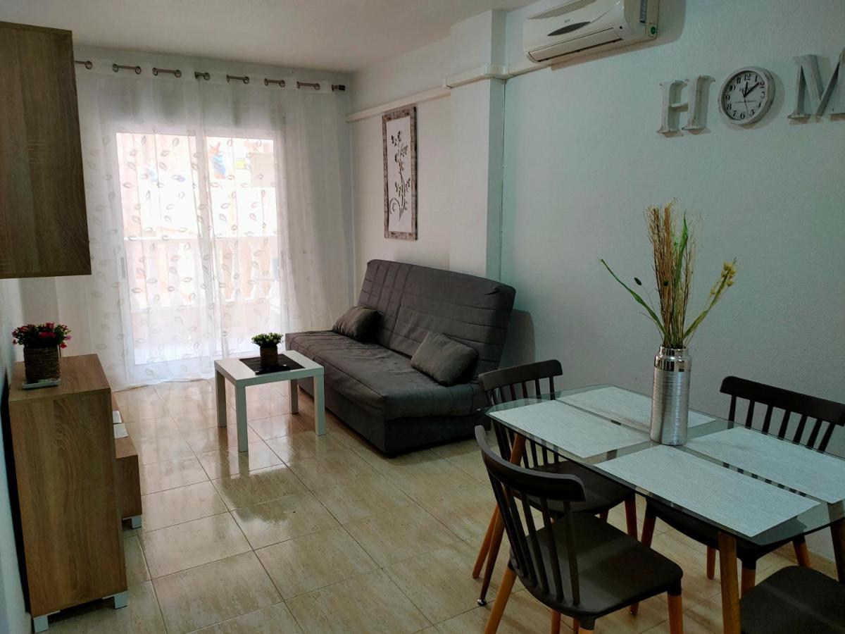 Casas Holiday - Playa Del Cura 또레비에하 외부 사진