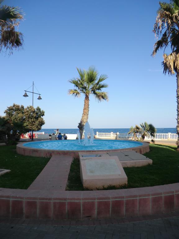 Casas Holiday - Playa Del Cura 또레비에하 외부 사진