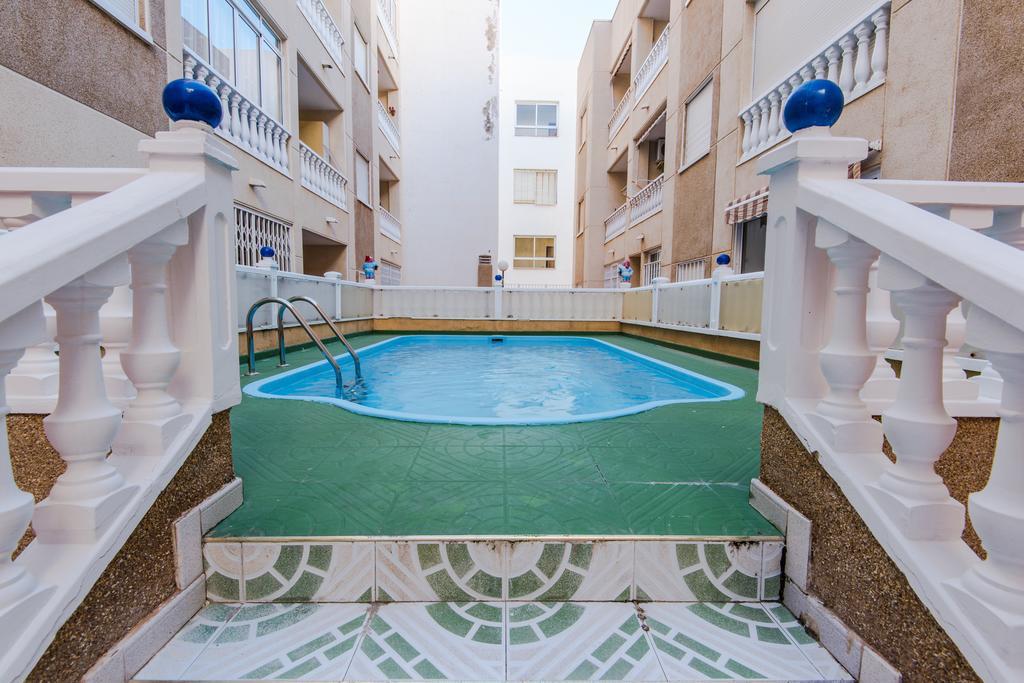 Casas Holiday - Playa Del Cura 또레비에하 외부 사진